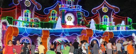 “lo Mas Brillante De La Navidad Dominicana” Touring