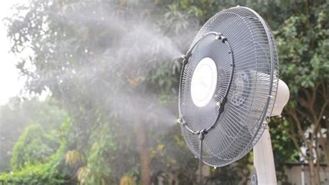 Maybe you would like to learn more about one of these? 3 Ingenious DIY Misting Fans You Can Do At Home