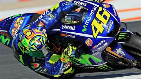 He currently rides for the movistar yamaha team. Valentino Rossi, hasta que tú quieras