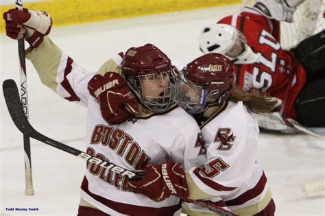 3 Boston College Womens Hockey Tops 4 Cornell In Thrilling Comeback