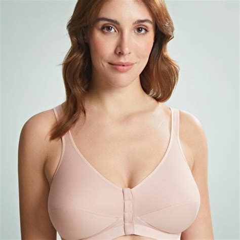 Best Selling High Cotton Content Wirefree Support Bra Front Fastening