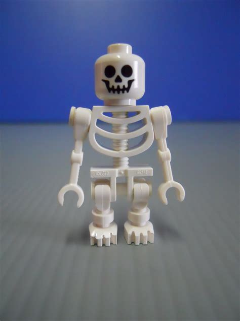 Dexters Diecasts Dexdc Lego Minifigure ~ Skeleton