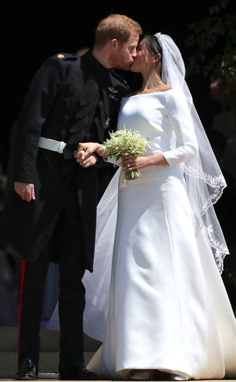 Relive every single stunning photo from prince harry and meghan markle's royal wedding! Official Photos of the Royal Wedding Of Meghan Markle And Prince Harry Hollywoodgossip ...