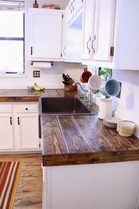 2018 most popular kitchen countertop design ideas, photo gallery, color schemes and diy remodeling tips to help you design your dream kitchen. Tips In Finding The Perfect And Inexpensive Kitchen Countertops - TheyDesign.net - TheyDesign.net
