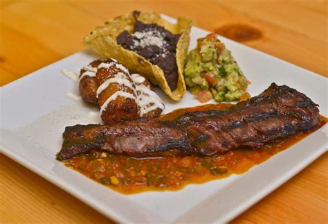 Street foods include tacos, tamales, gorditas, quesadillas, empalmes, tostadas, chalupa, elote, tlayudas, cemita, pambazo, empanada, nachos, chilaquiles. The Best Mexican Restaurants in Chicago | Chicago food ...