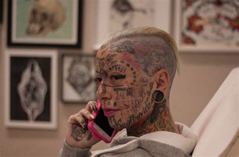 La Mujer Más Tatuada De Europa Que Decidió Borrar El 95 De Sus