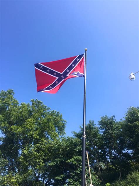 The Virginia Flaggers New Flags Installed At Memorial Battle Flag