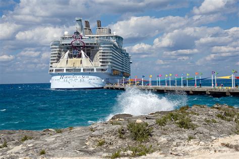 Coco Cay Royal Caribbean Harmony Of The Seas One Of Th Flickr
