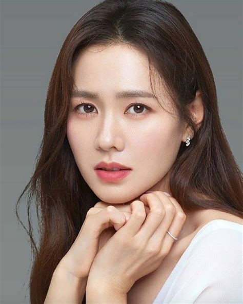 These Photos Are Proof That Son Ye Jin Was Born A Beauty Metro Style
