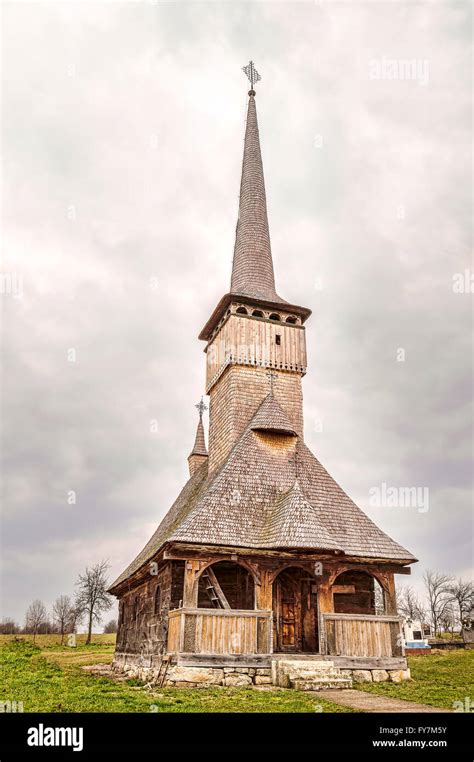 Shingle Roof Church Wood Hi Res Stock Photography And Images Alamy