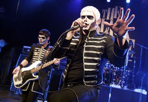 Gerard Way Skull Makeup Mugeek Vidalondon