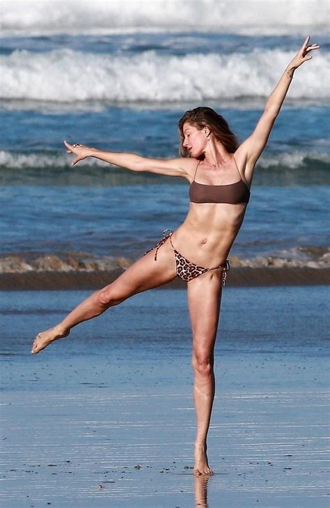 Gisele Bündchen Stuns In Skimpy Bikini For Beach Shoot Photos Herald Sun