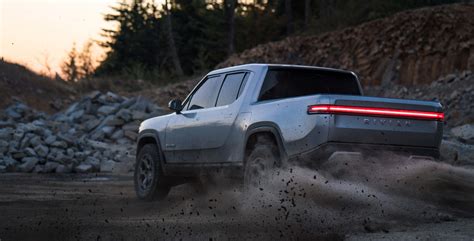 The Rivian R1t Is The Future Of Electric Pickup Trucks If It Can Beat