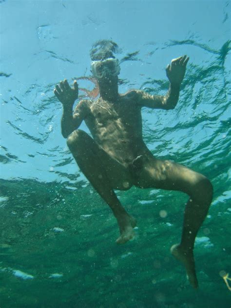 Nude Men Swimming Underwater Hdpicsx Com