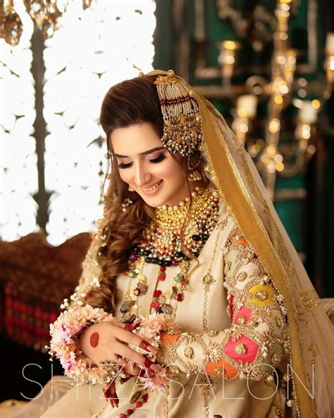 Pretty Tiktoker Alishbah Anjum Asian Wedding Dress Pakistani