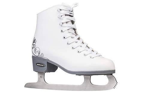 7 Best Ice Skates For Beginners To Buy In 2022 And Buyers Guide