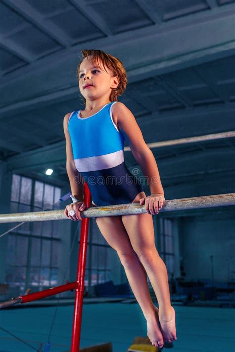 6382 Beautiful Little Girl Gymnastics Stock Photos Free And Royalty