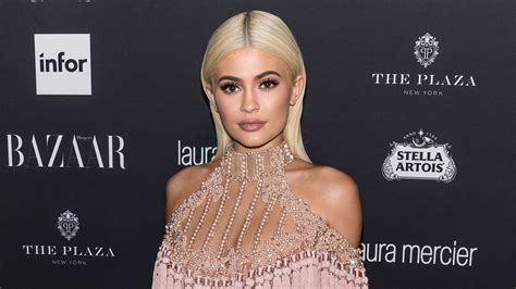 Peek Inside Kylie Jenners Glam Room Renovation Architectural Digest