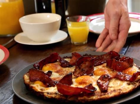 Gordon Ramsays Eggs Baked In Hash Browns With Bacon Recipe Goes Viral