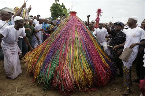 In Nigeria Voodoo Festival Shows Strength Of Traditions