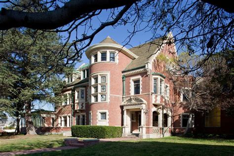 Tour The American Horror Story House In La Hgtv