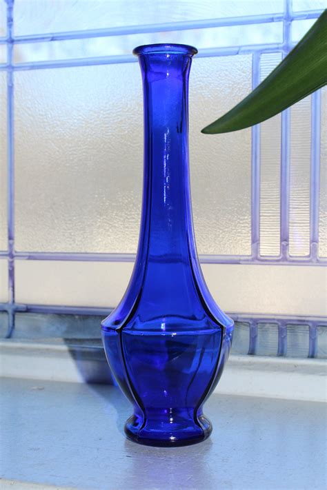 Art Deco Cobalt Blue Glass Ribbed Bud Vase Vintage S