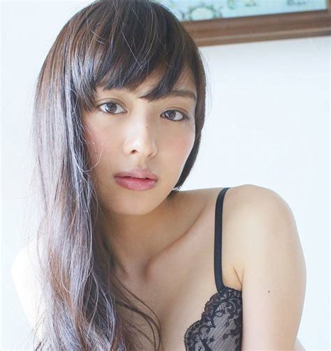 Uchidario Av女優とグラビアアイドルの動画と画像データベース Japanese Pornstar And Bikini Model