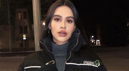 Amelia gray hamlin quick info. Amelia Gray Hamlin Height, Weight, Age, Body Statistics ...