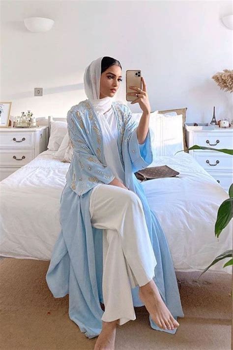 Pin By Hira Inc On Hijab Beauty Muslimah Fashion Outfits Hijab Fashion Inspiration Hijabista