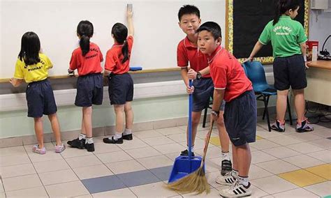 Students From Primary School To Junior College Have To Clean Classrooms
