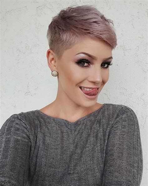 Pixie Hairstyle Fashion For Women In Trends Pixie Hairstyles Hair Styles Short Pixie