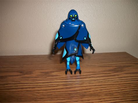 Cloaked Big Chill For Ben 10 Toy Fans