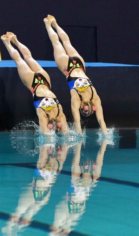 Her Calves Muscle Legs Fetish Synchronized Swimming Ladies