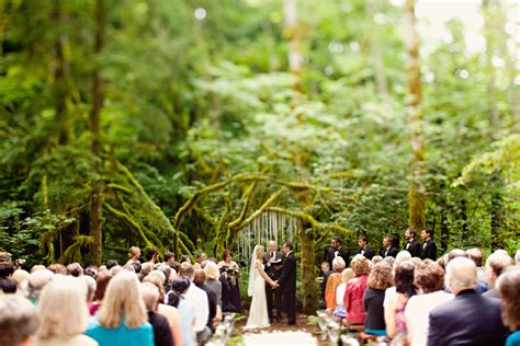 Situated in beautiful country surroundings, this idyllic barn wedding venue in hampshire is a truly wonderful place to celebrate. Woodsy-Rustic-Glamorous-Washington-State-Wedding-by ...