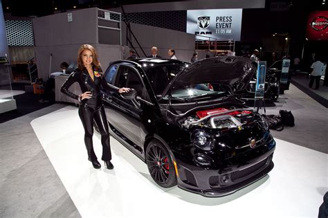 The Girls Of The 2012 New York Auto Show Gallery Top Speed