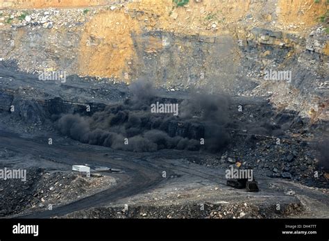 Blasting In Opencast Coal Mine In Jharkhand India Stock Photo Alamy