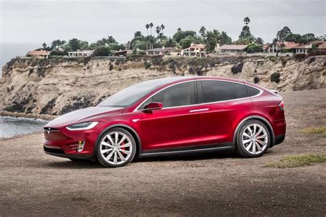 Used 2018 Tesla Model X 75d Suv Review And Ratings Edmunds
