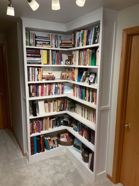 11 Sample Corner Bookshelf Design With Low Cost Home Decorating Ideas