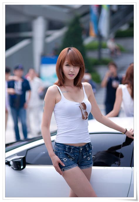Model Kang Yui Korean Models Photos Gallery