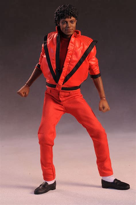 Review And Photos Of Michael Jackson Thriller Action Figure By Hot Toys