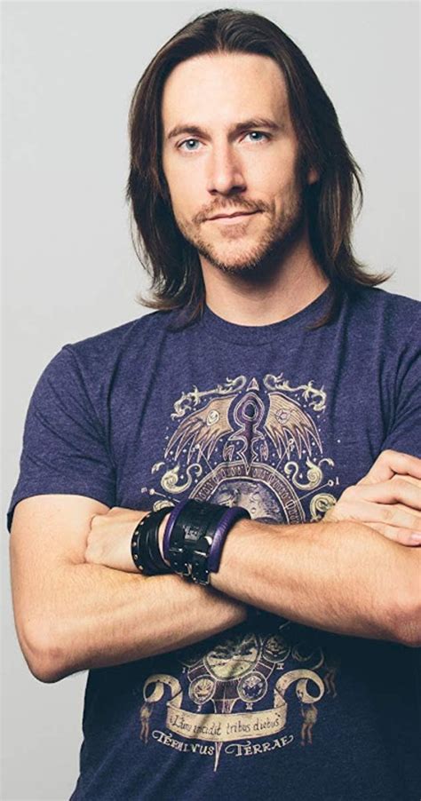 Matthew Mercer Biography Height And Life Story Super Stars Bio