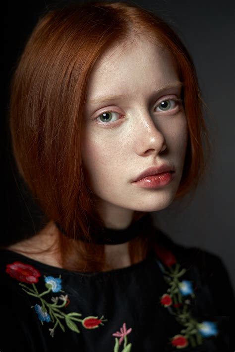Portrait Shots Portrait Girl Portrait Photography Stunning Girls Women With Freckles Red