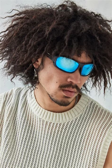 Iets Frans Leni Black Sunglasses Urban Outfitters Uk
