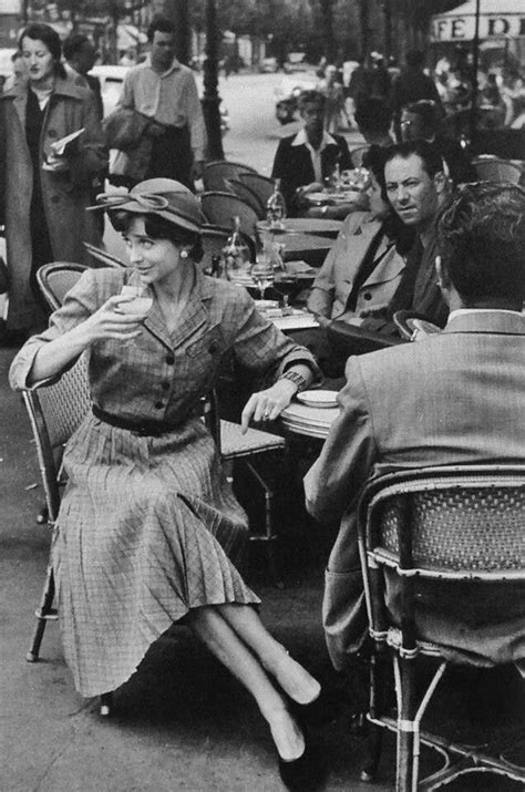 They change their coffee bean every week ! #Paris #1950s | 1950s photos, Paris cafe, Vintage paris