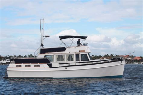 1987 Grand Banks 49 Motor Yacht Power Boat For Sale