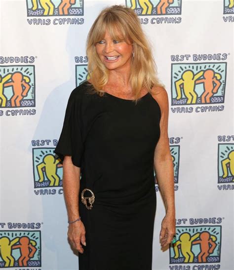 Goldie Hawn Struggled With Anxiety After Finding Fame Daily Dish
