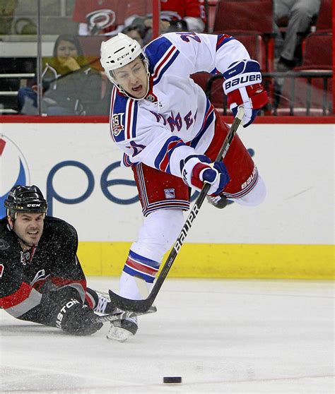 Rangers Derek Stepan Agree To Two Year Contract