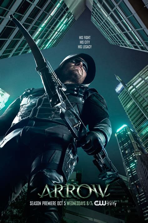 The Emerald Archer Is Ready To Defend His City In New Poster For Arrow