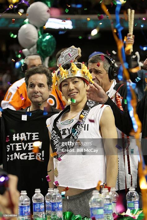 Takeru Kobayashi Is Crowned Champion Of Sportsradio 94wips Wing Bowl