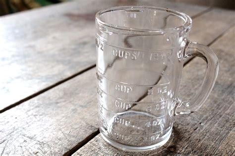 Vintage Glass Measuring Cup Pamco